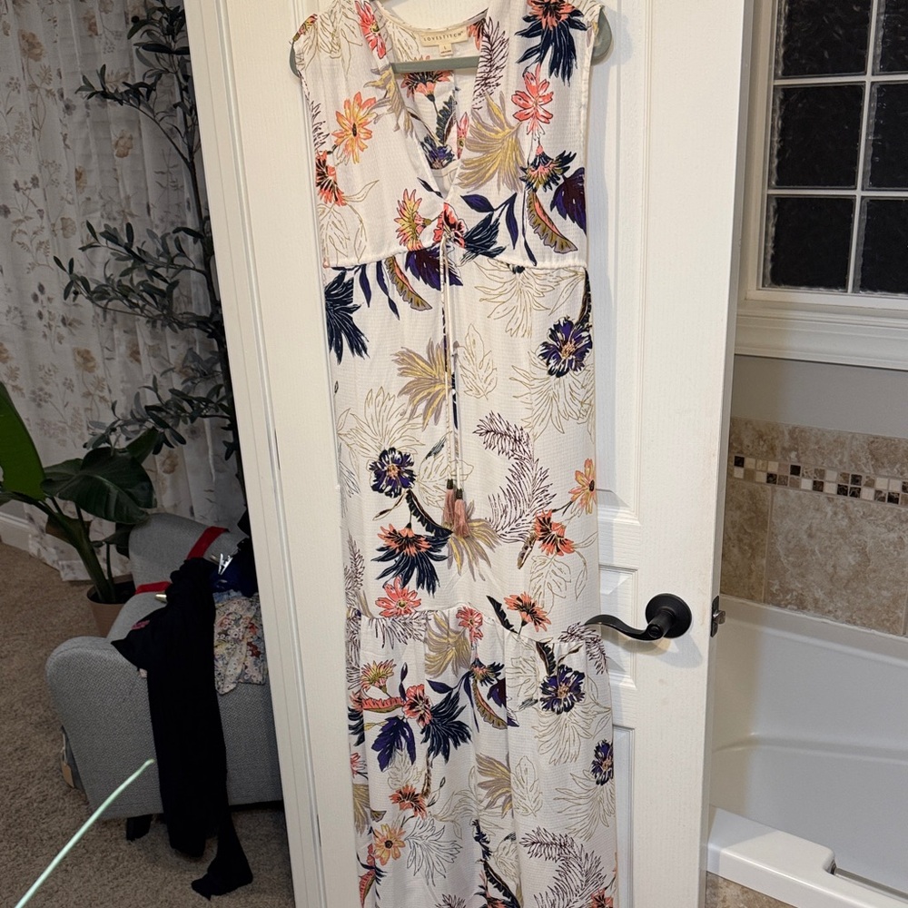 LOVESTITCH Floral Sleeveless Maxi Dress - White and Multicolor